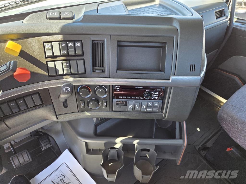 Volvo VNR64T300 وحدات الجر