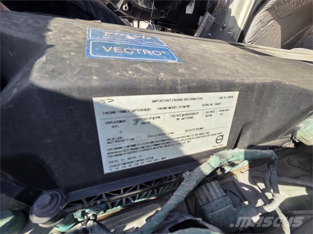 Volvo VNR64T300 وحدات الجر