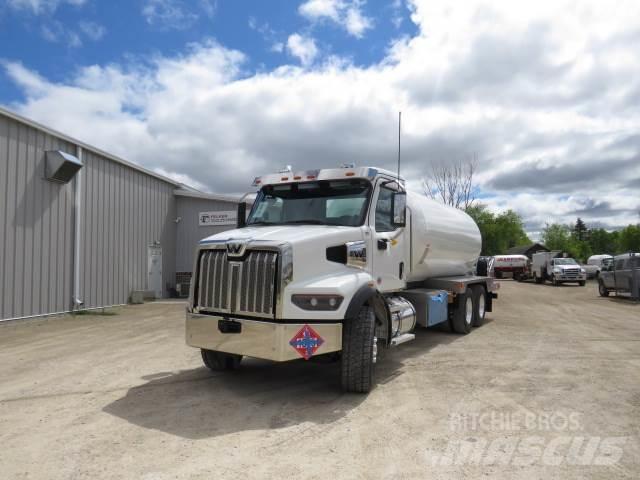 Western Star 47X وحدات الجر