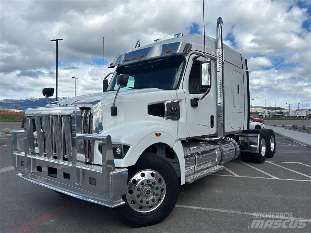 Western Star 49X وحدات الجر