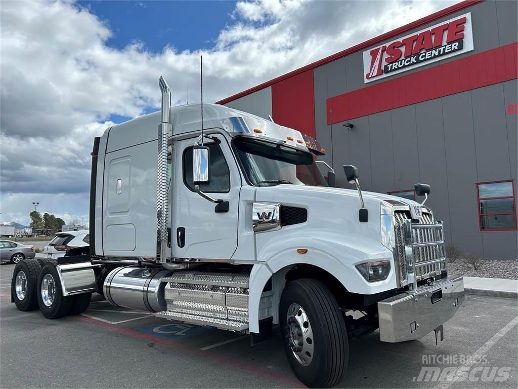 Western Star 49X وحدات الجر