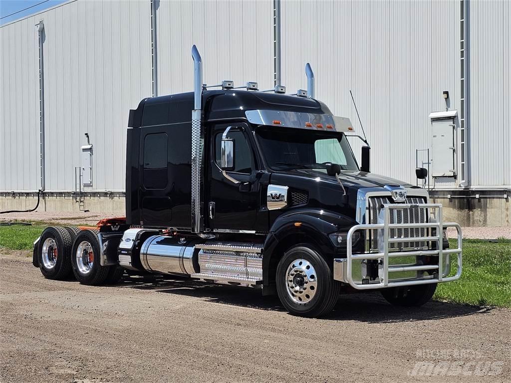 Western Star 49X وحدات الجر