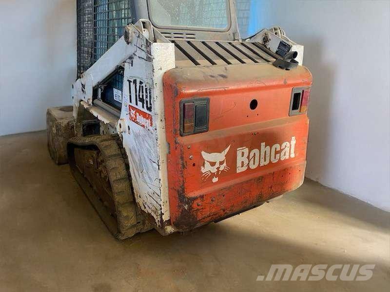 Bobcat T140 لوادر صغيرة