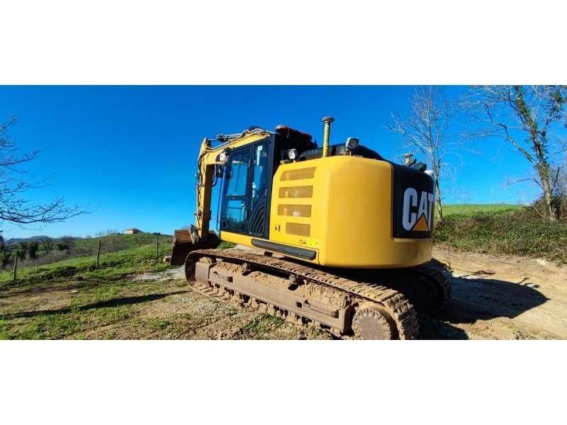 CAT 320E LRR حفارات زحافة