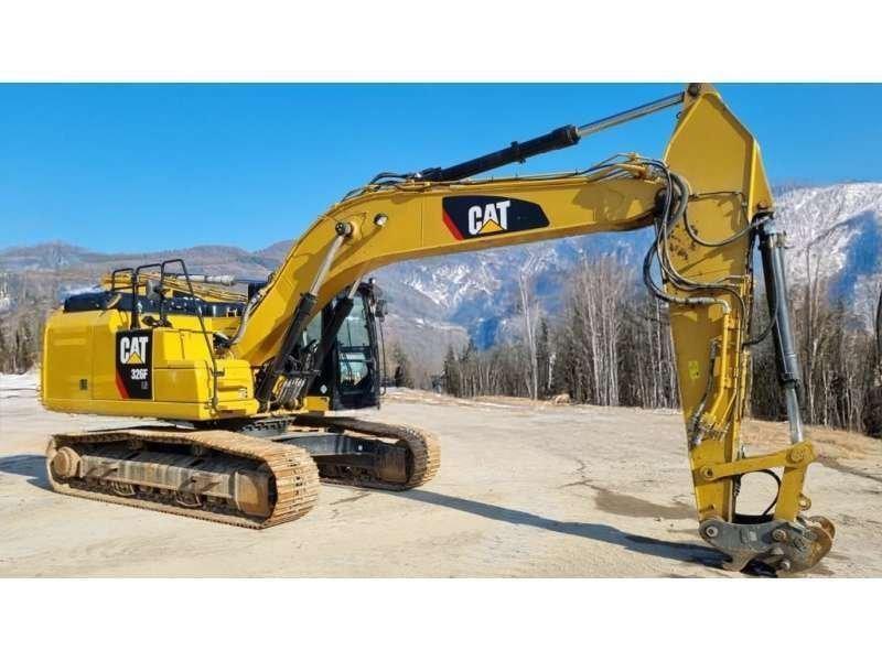 CAT 326FLN حفارات زحافة