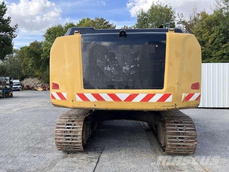 CAT 329ELN حفارات زحافة