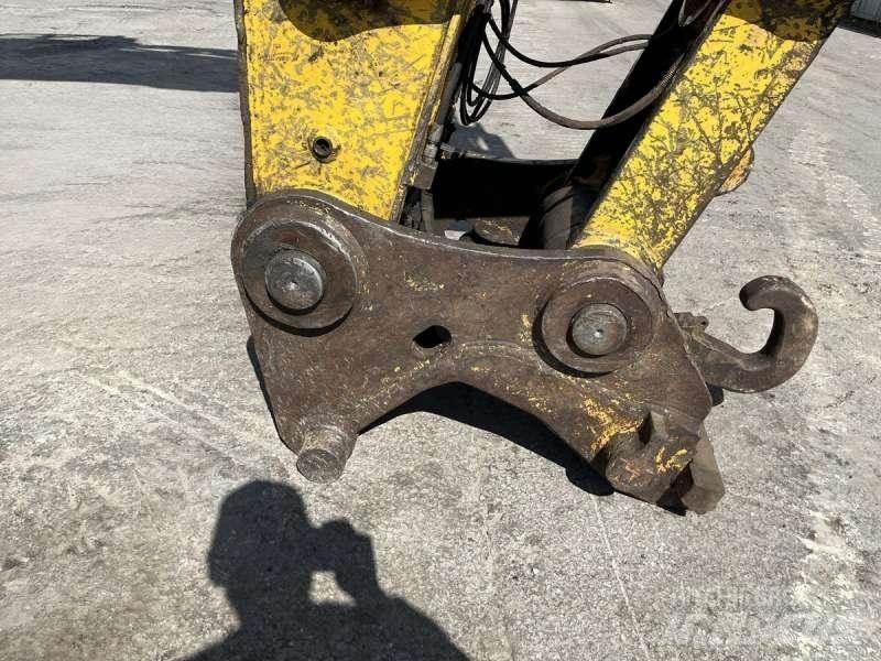 CAT 330D L حفارات هدم
