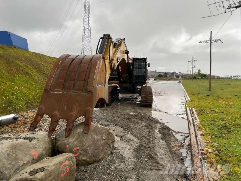 CAT 349E LME حفارات زحافة