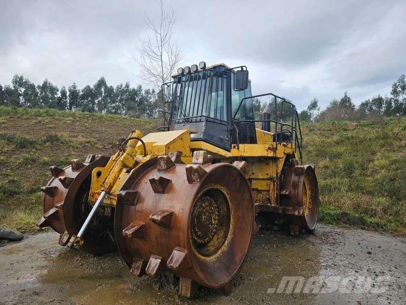 CAT 826GII ضاغطات التربة