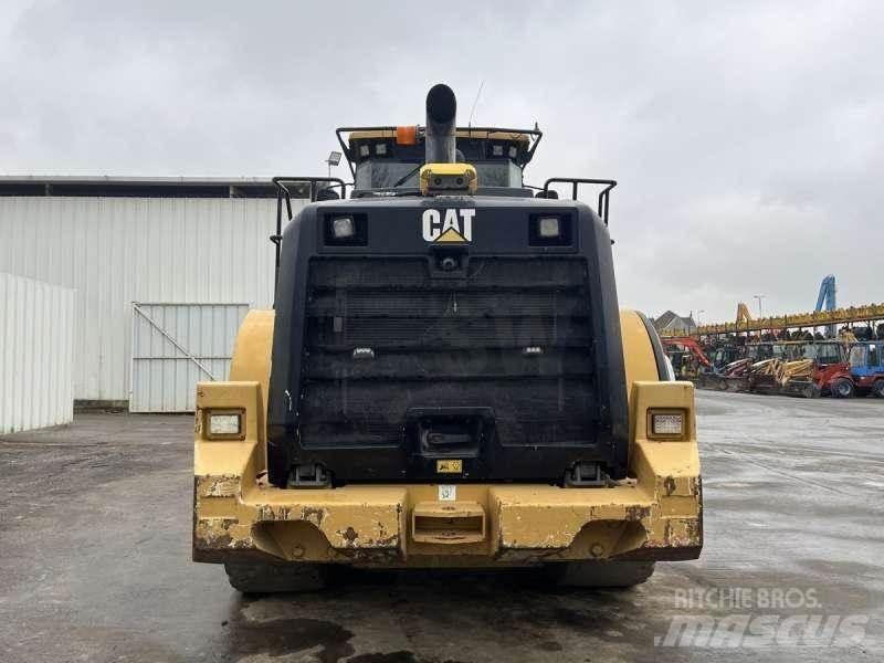 CAT 950K لوادر بعجل