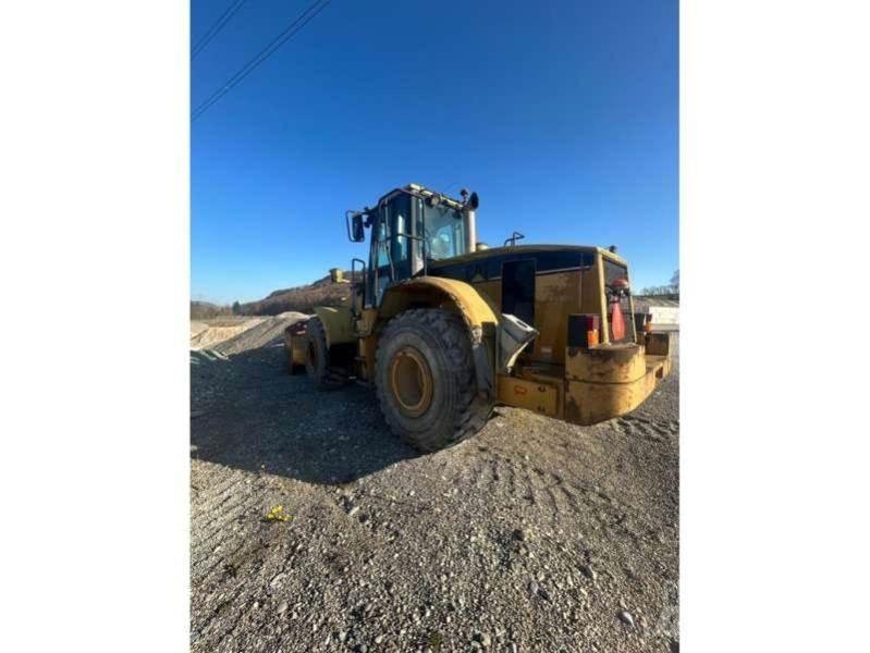 CAT 962G لوادر بعجل