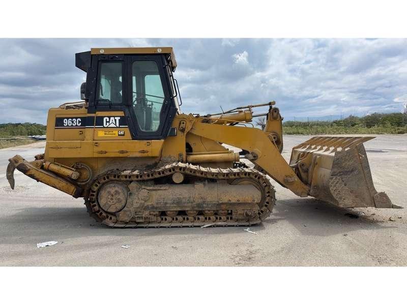 CAT 963C لوادر زحافة