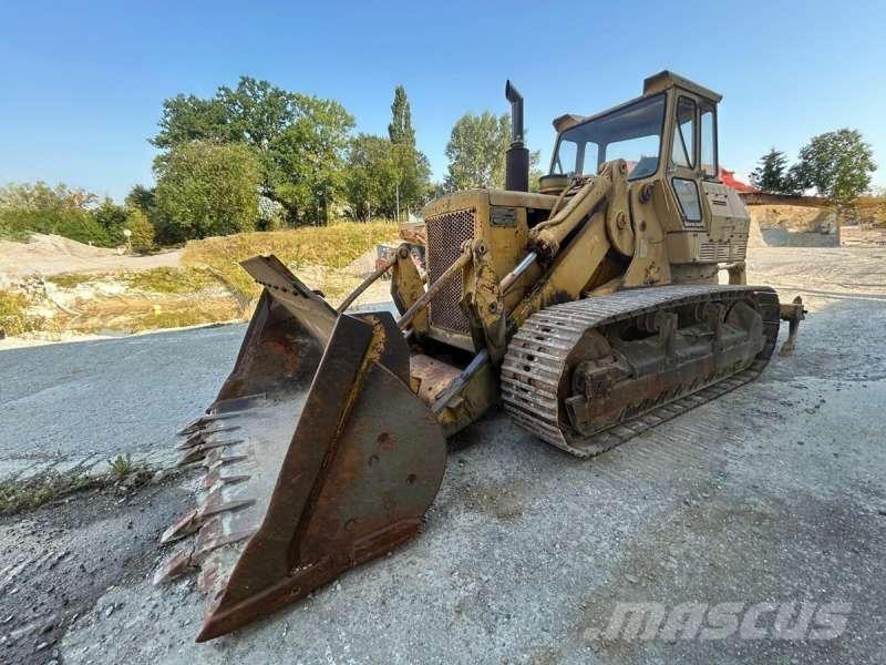 CAT 977K لوادر زحافة