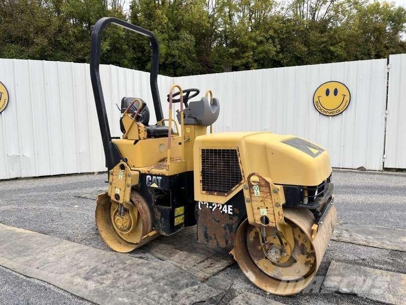 CAT CB-224E ضاغطات التربة