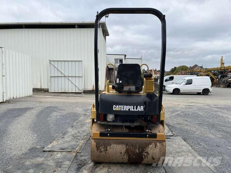 CAT CB-224E ضاغطات التربة