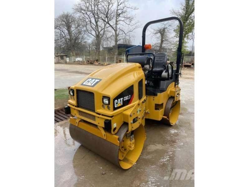 CAT CB2.7 ضاغطات التربة
