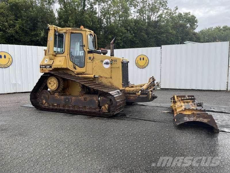 CAT D4H LGP بلدوزرات مجنزرة