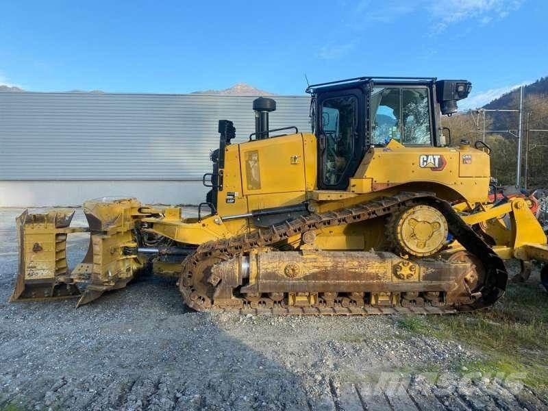 CAT D6LGP بلدوزرات مجنزرة