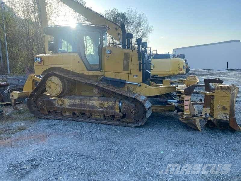 CAT D6LGP بلدوزرات مجنزرة