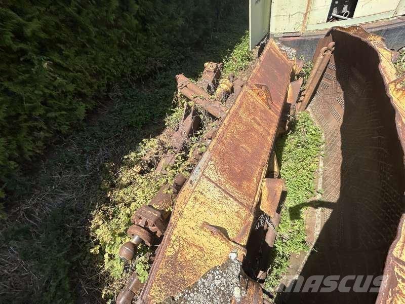 CAT D9H بلدوزرات مجنزرة