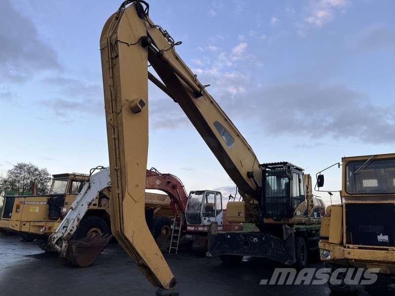 CAT M325D MH مناولات المخلفات / مناولات صناعية