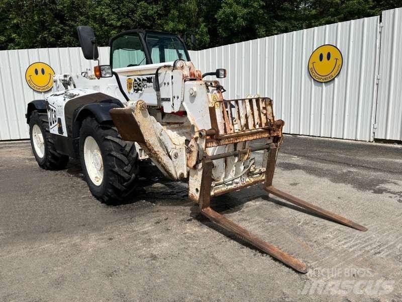 JCB 535-125 مناولات متداخلة