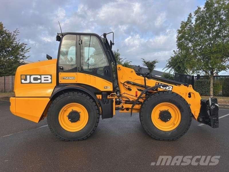 JCB TM320 مناولات متداخلة