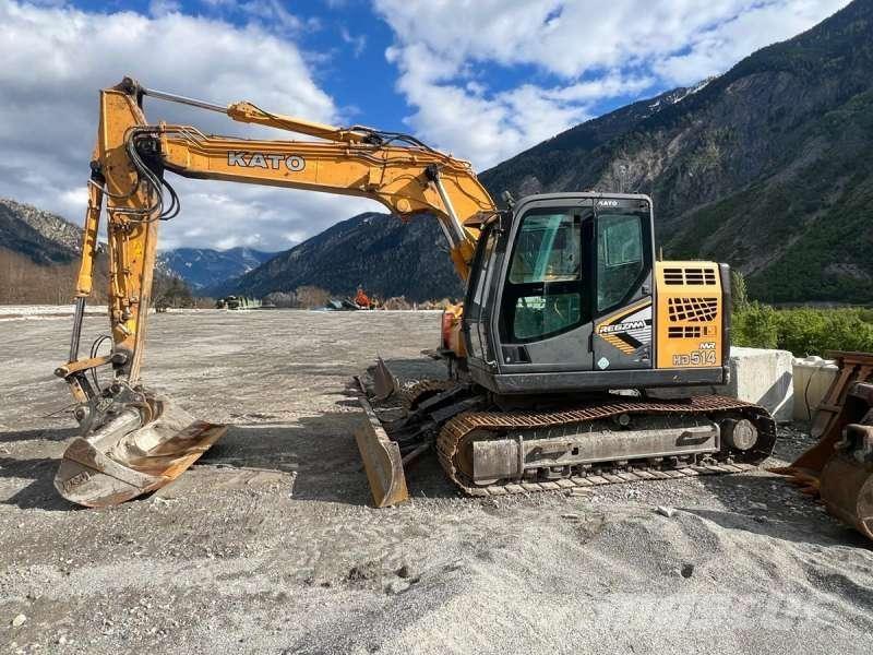 Kato HD514MR حفارات زحافة