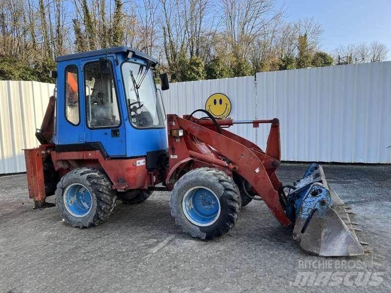 Kubota R520 لوادر ذات جرافات عكسية