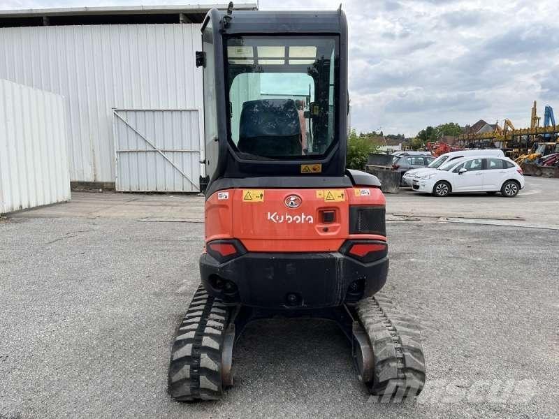Kubota U27-4 حفارات صغيرة أقل من 7 طن (حفارات صغيرة)