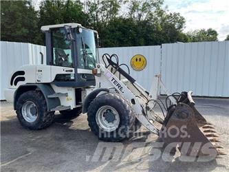 Terex TL100 لوادر صغيرة