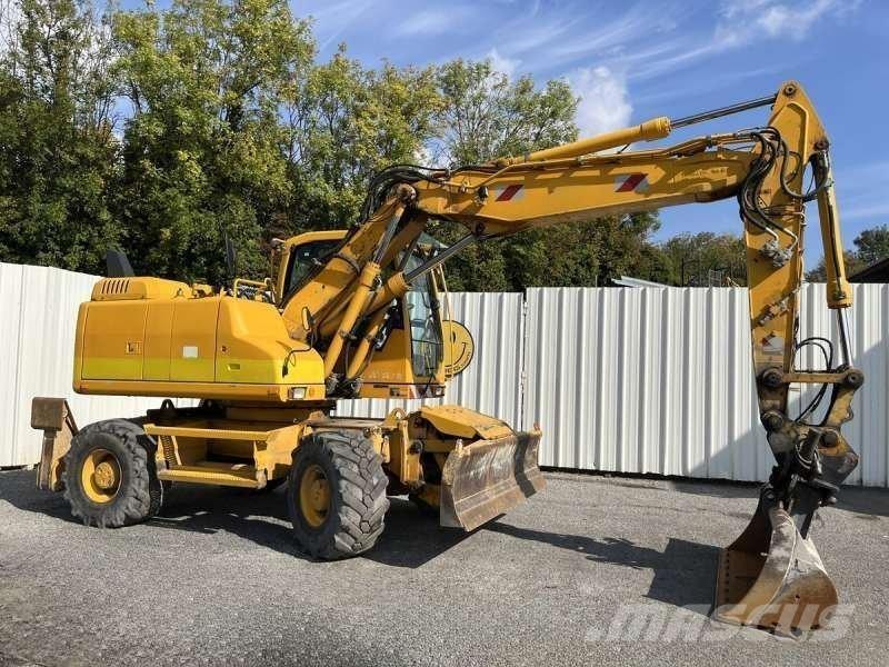 Volvo EW140D حفارات بعجل
