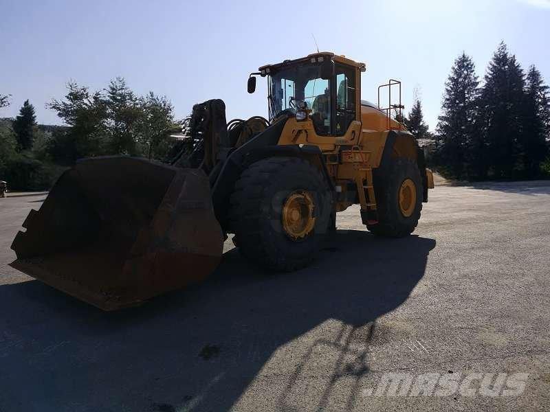 Volvo L150H لوادر بعجل
