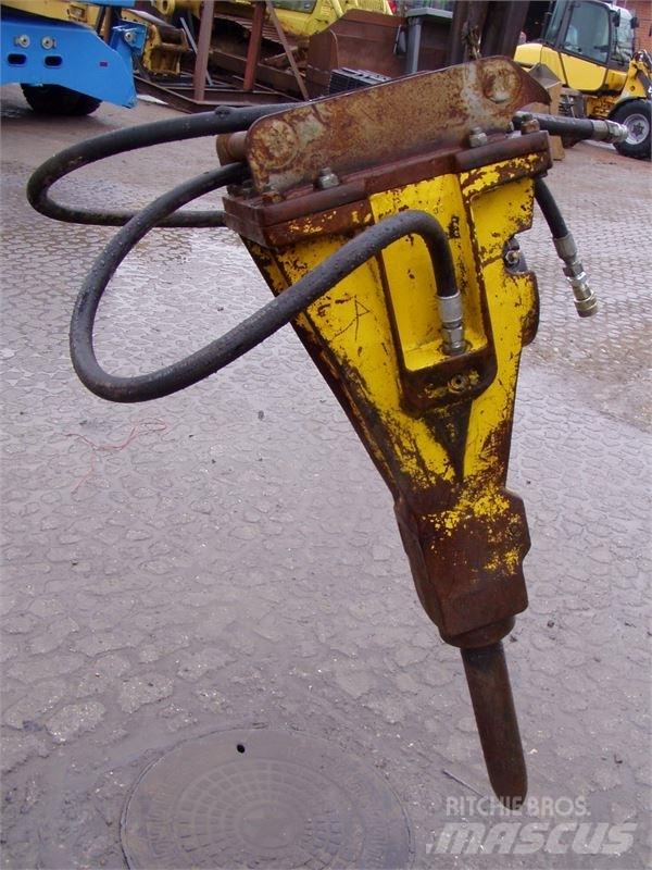 Atlas Copco SBC610 مطارق / كسارات