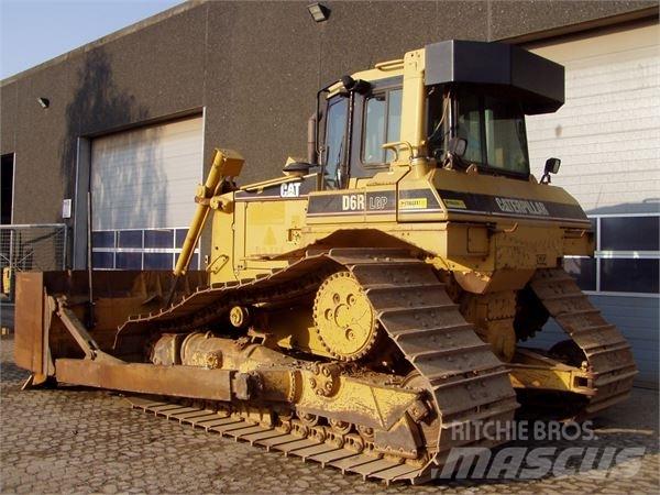CAT D6R LGP بلدوزرات مجنزرة