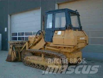 Komatsu D53S لوادر زحافة