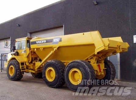 Volvo A25C ساحبات مفصلية