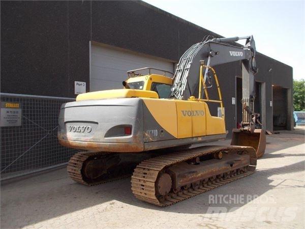 Volvo EC210LC حفارات زحافة