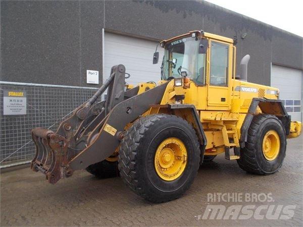 Volvo L120D لوادر بعجل