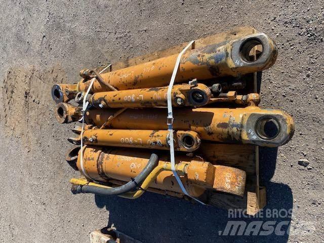 CASE 621 HYDRAULIKA هيدروليات