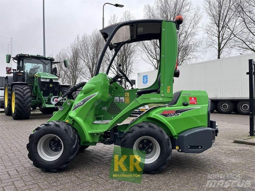 Avant 635 TDL لوادر بعجل