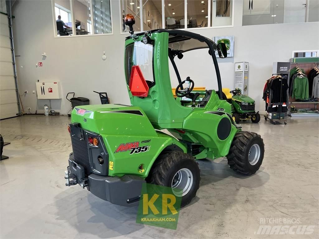 Avant 735 TDL لوادر وحفارات أمامية