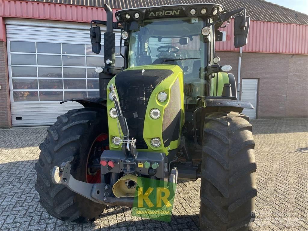 CLAAS Arion 530 الجرارات