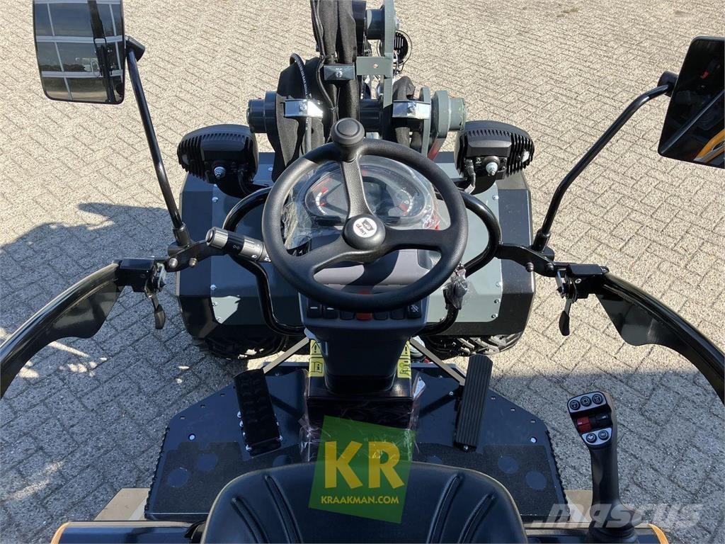 GiANT G2700 HD+ لوادر وحفارات أمامية