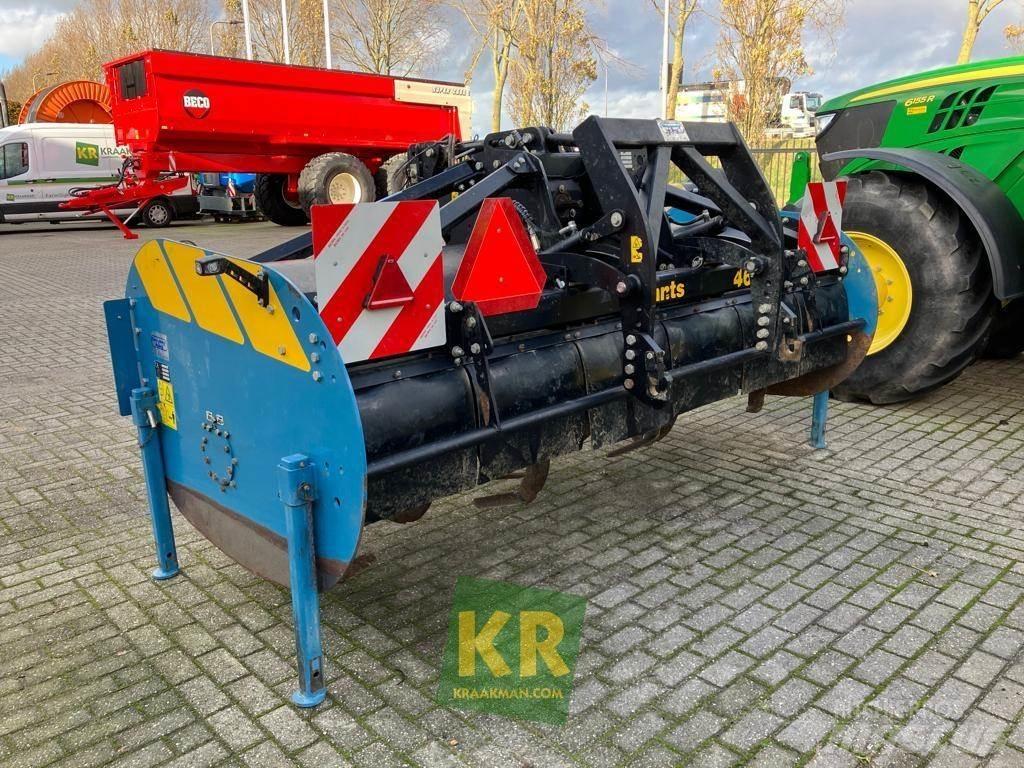 Imants 46 الكاسحات وقلابات التربة ذات المحركات