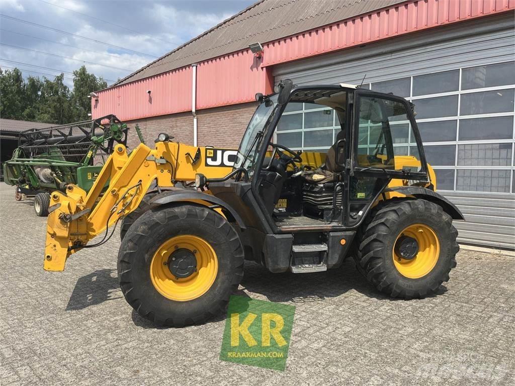 JCB 541-70 معدات مناولة لأغراض الزراعة
