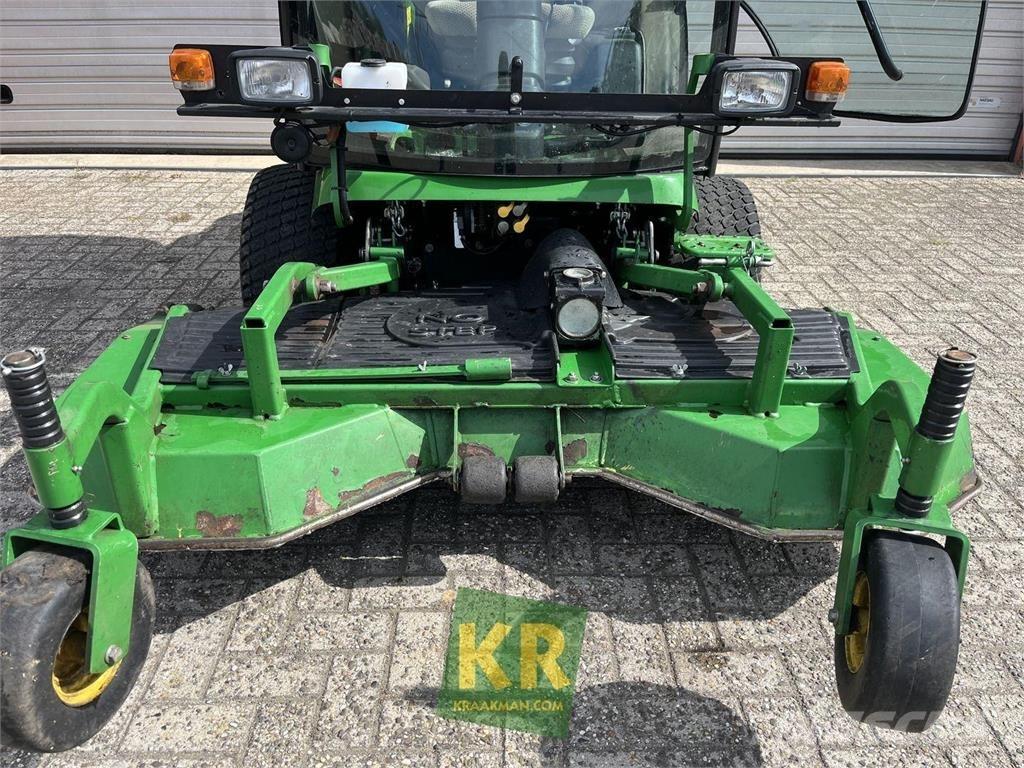 John Deere 1585 جزازات