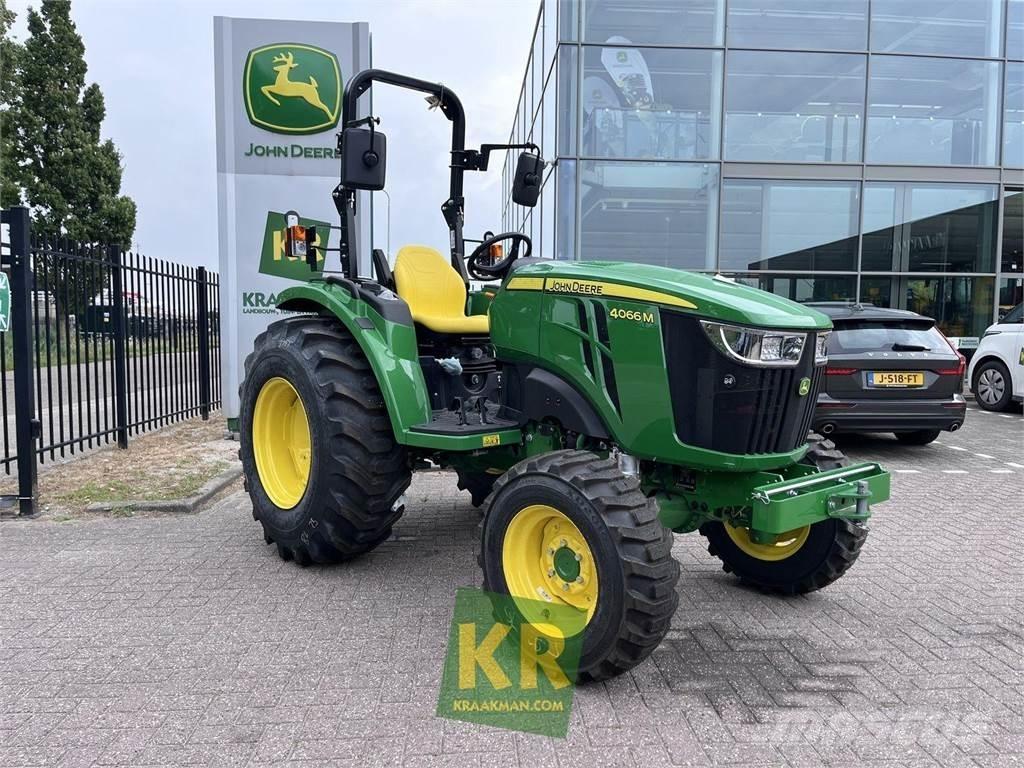 John Deere 4066M جرارات مدمجة