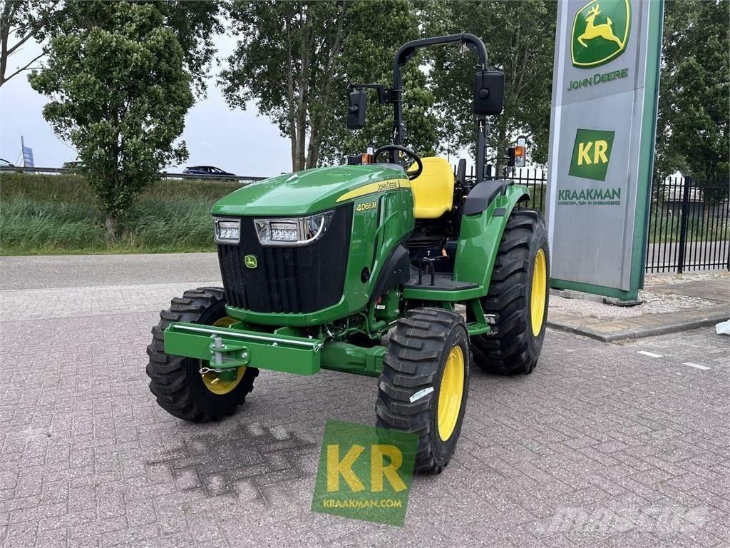 John Deere 4066M جرارات مدمجة