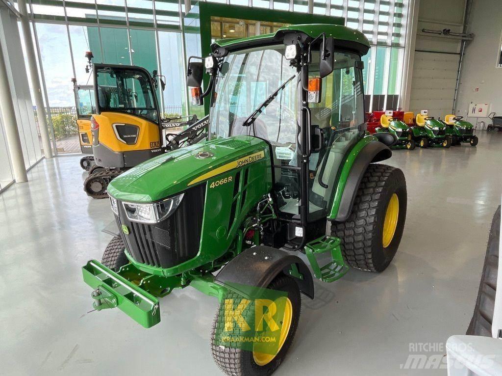 John Deere 4066R جرارات مدمجة
